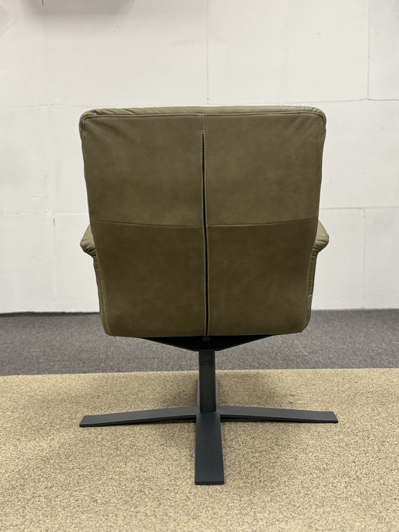 Image 1 of Label Woodstock Draai fauteuil groen aniline leer