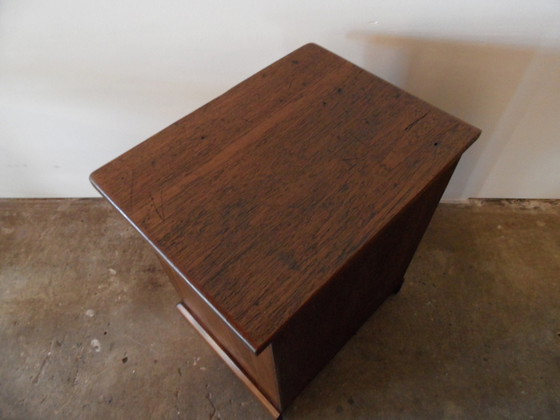 Image 1 of Vintage archiefkast met lades