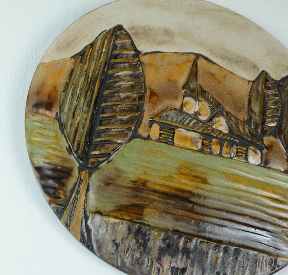 Image 1 of vintage ruscha wandtegel landelijk landschap met huis en bomen jaren 70