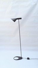 Arne Jacobsen  Louis Poulsen Visor vloerlamp