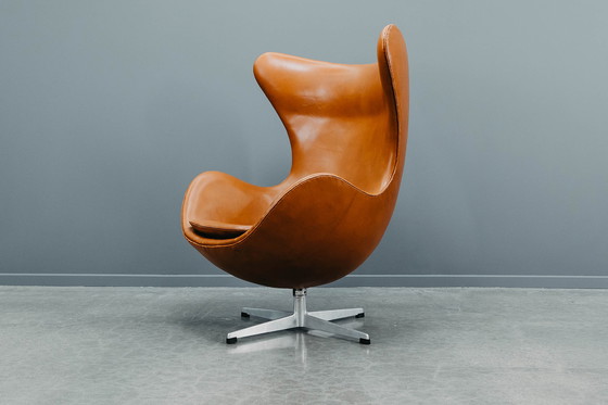 Image 1 of Fritz Hansen Egg-stoel