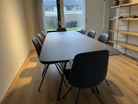 Image 1 of Strain Eetkamertafel Plus 8 Tonon Step Stoelen