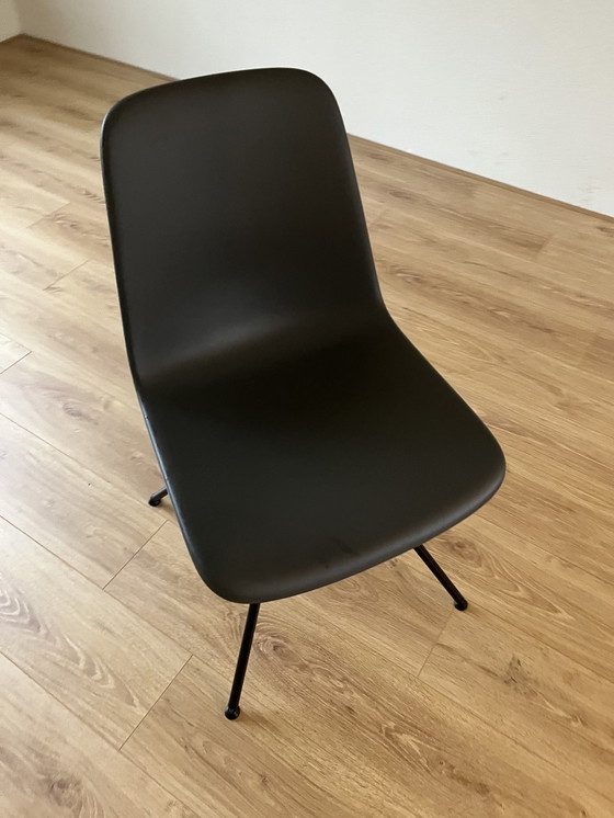 Image 1 of Strain Eetkamertafel Plus 8 Tonon Step Stoelen