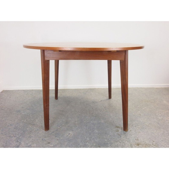 Image 1 of Vintage teakfineer ronde uitschuifbare eettafel 1950