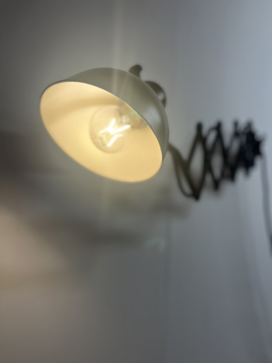 Image 1 of Kaiser Idell 6718 Schaarlamp - Bauhaus - Design Lamp