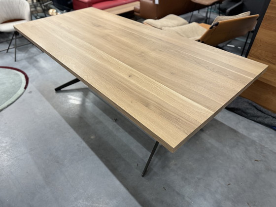 Image 1 of Rolf Benz 921 Eetkamertafel Eiken hout l220