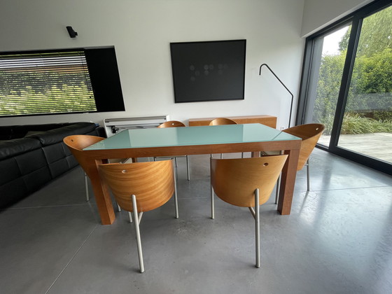 Image 1 of 6x Starck Cortes stoelen. tafel en commode