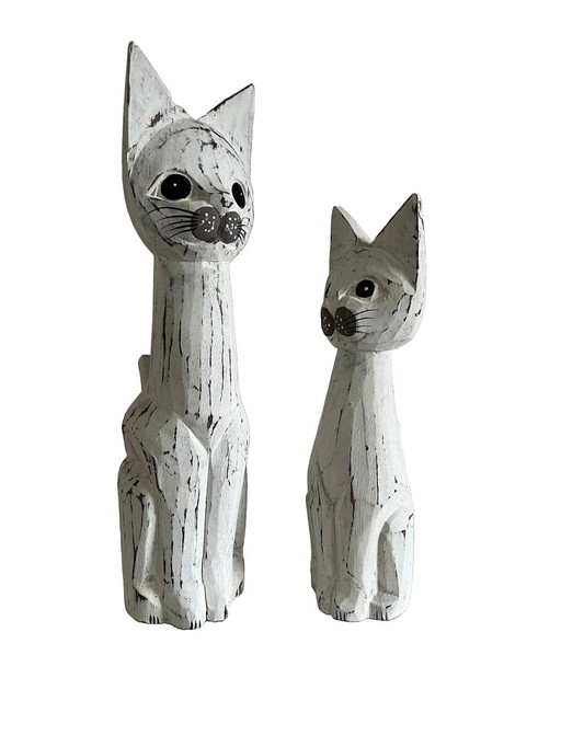 Set Van Twee Houten Kattenbeelden