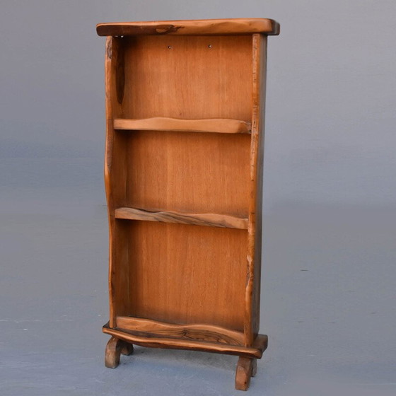 Image 1 of Vintage Brutalistische olijfhouten boekenkast, 1960-1970