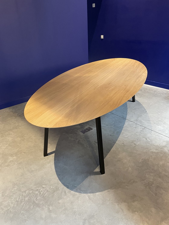 Image 1 of Tafel Studio Henk