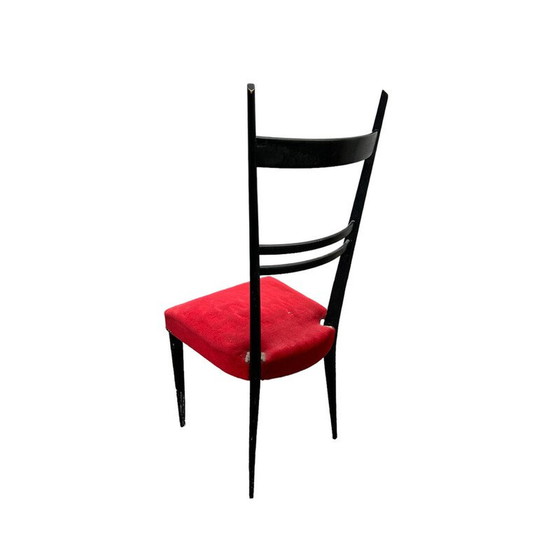 Image 1 of Paar vintage stoelen in gelakt hout en rood fluwelen zittingen, Italië 1950