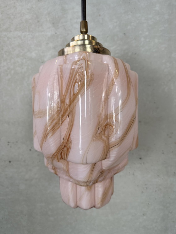 Image 1 of Art deco skyscraper - rosé opaline en messing