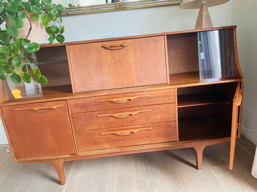 Vintage Kast Met Minibar En Werking Intern Licht