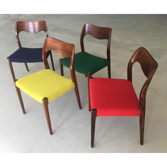 Image 1 of Set van 4 Scandinavische vintage stoelen in rozenhout, 1950