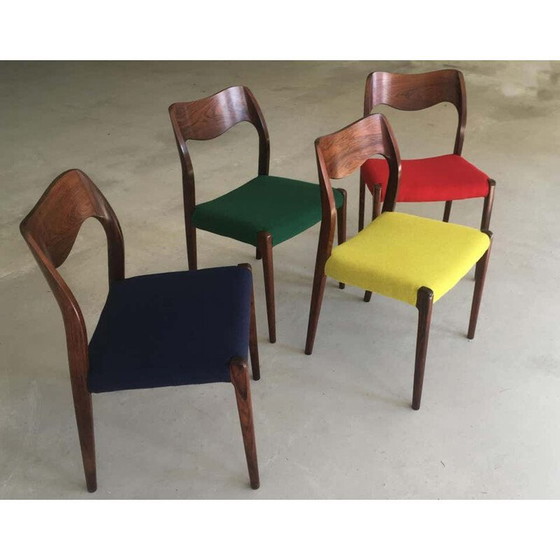 Image 1 of Set van 4 Scandinavische vintage stoelen in rozenhout, 1950