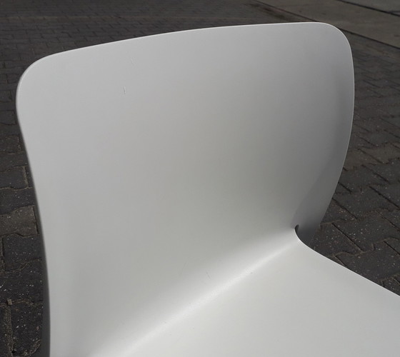 Image 1 of 3+1 Magis Chair First ontwerp Stefano Giovannoni, stapelbaar