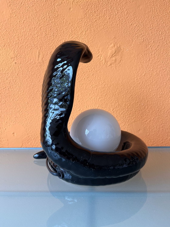 Image 1 of Vintage keramieken Cobra slang tafellamp lamp