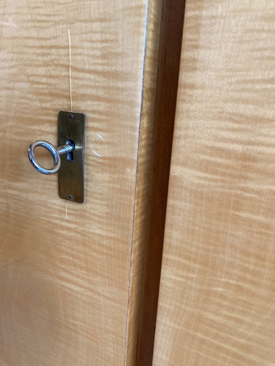 Image 1 of Vintage mid-century dressoir