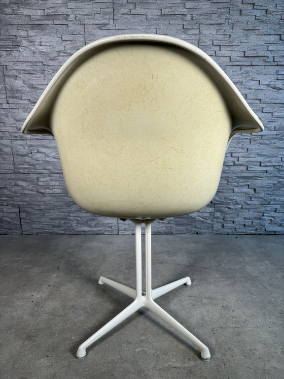 Image 1 of Vitra La Fonda Fiberglass Armchair Eames