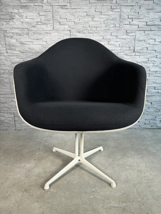 Image 1 of Vitra La Fonda Fiberglass Armchair Eames