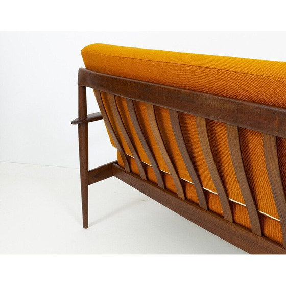 Image 1 of Deense vintage teakhouten bank van Grete Jalk voor Poul Jeppesen