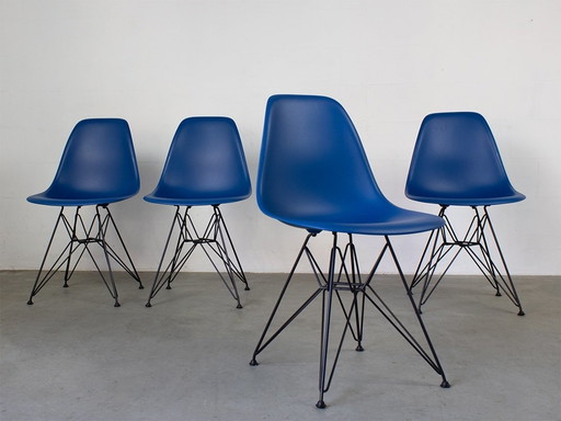 set (4) Vitra Plastic Sidechairs Dsr Design Charles Eames