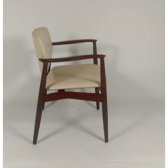 Image 1 of Paar vintage kapiteinsstoelen model 67 in teak gestoffeerd door Erik Buch voor Ørum Møbelfabrik, 1960