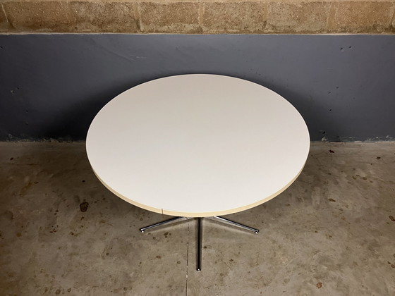 Image 1 of Vintage Eettafel Rond Chroom Ster Poot