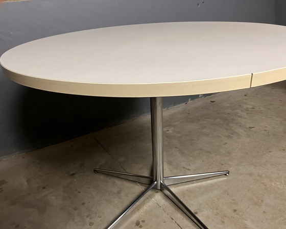 Image 1 of Vintage Eettafel Rond Chroom Ster Poot