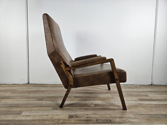 Image 1 of Gestoffeerde fauteuil in Skai uit de jaren 60