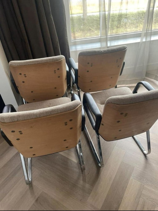 4X Eetkamer Stoelen. Vermoedelijk Design Van Martin Stoll/ Giroflex