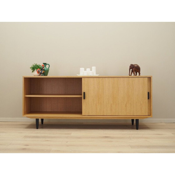 Image 1 of Scandinavisch eiken dressoir