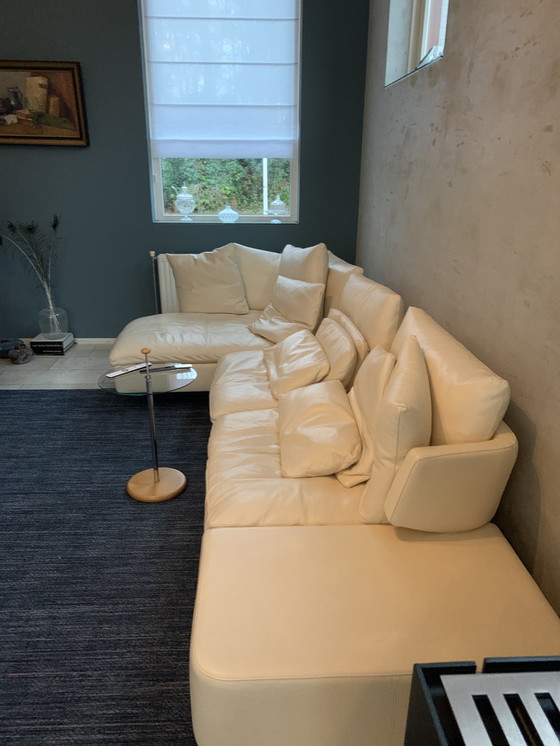 Image 1 of Natuzzi Lounge Bank ( Hoek)