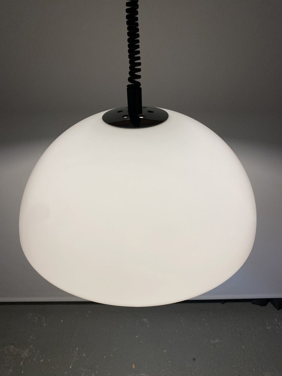 Image 1 of Vintage witte plexiglas/acryl hanglamp van Gepo Amsterdam Xl 1975
