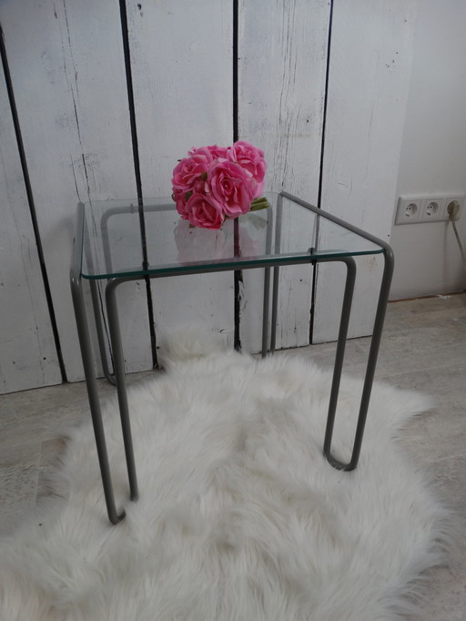 Vintage 1960 bijzettafel met metalen frame