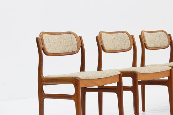 Image 1 of Set Vintage Deense Eetkamer Stoelen Teak Uldum Mobelfabrik Johannes Andersen