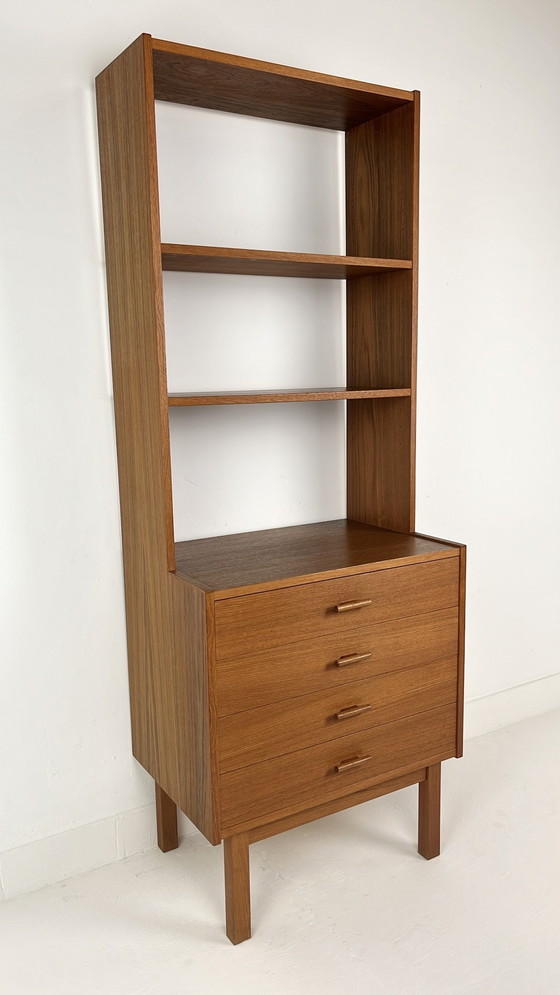 Image 1 of Zweedse Vintage Teak Fineren Kast 