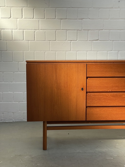 Mid Century Dressoir van teakhout