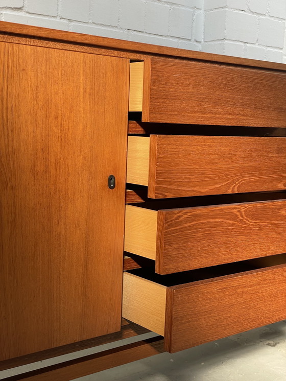 Image 1 of Mid Century Dressoir van teakhout