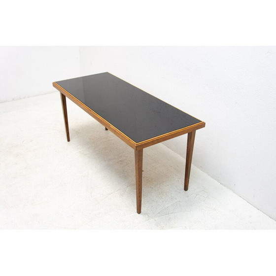 Image 1 of Mid century opaxiet glazen salontafel, Tsjecho-Slowakije 1960