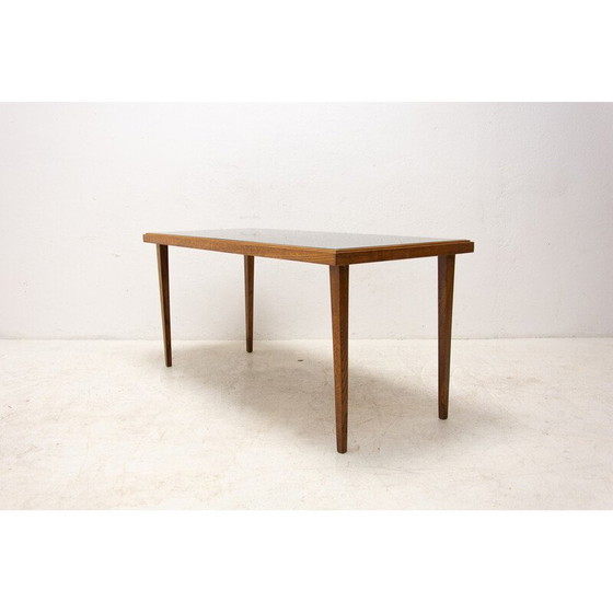 Image 1 of Mid century opaxiet glazen salontafel, Tsjecho-Slowakije 1960