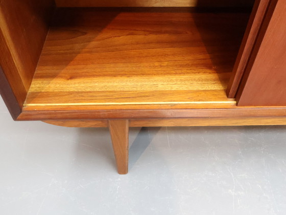 Image 1 of Deens vintage dressoir wandmeubel teak