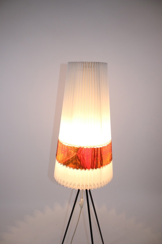 Image 1 of Aro Leuchten Staande lamp met orginele celluloide kap