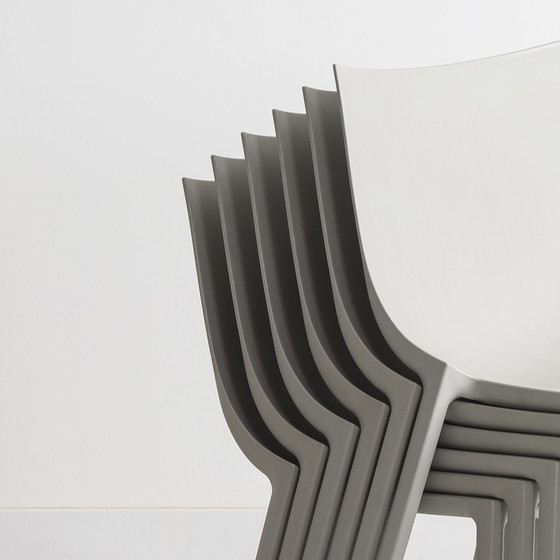 Image 1 of Bo Driade stoelen van Philippe Starck (14 Eenheden)