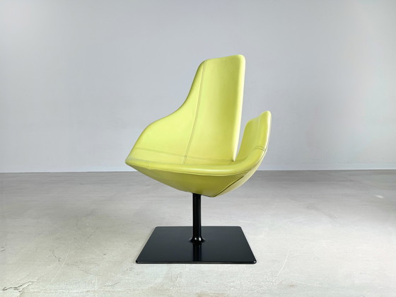 Image 1 of Originele Moroso Fauteuil Leer Groen Patricia Urquiola Draaibaar