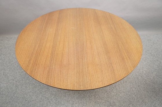 Image 1 of Knoll eettafel van Eero Saarinen