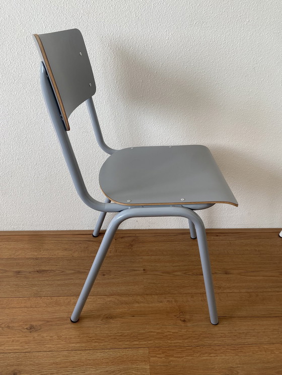 Image 1 of 2x Back To School Eetkamerstoelen