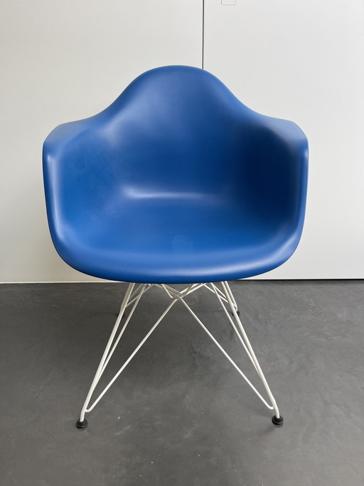 Vitra DAR stoel