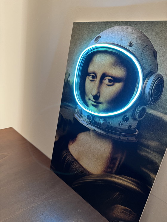 Image 1 of LedMansion Gioconda Astronaut Licht Blauw PopArt Muurkunst Led Lamp