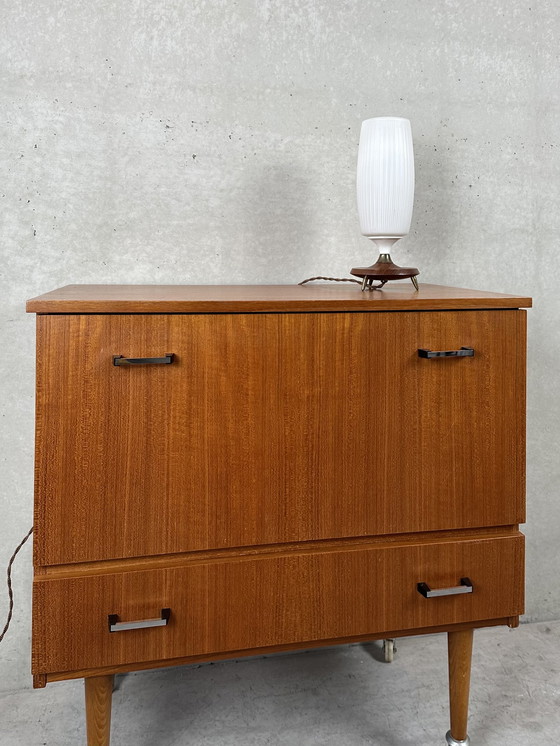 Image 1 of Vintage tripod lamp - opaline en teak